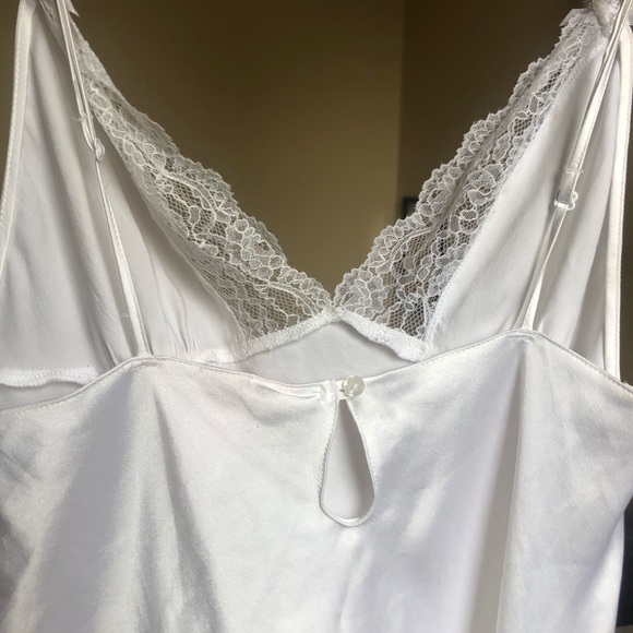 Vintage Victoria’s Secret Silk Sparkle Bridal Slip - Picture 4 of 5